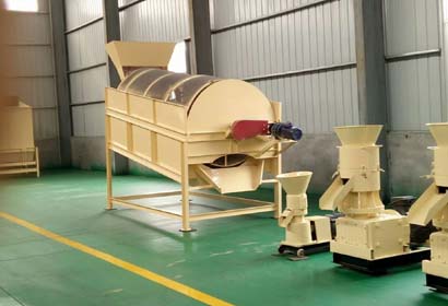 生物質(zhì)顆粒機(jī)